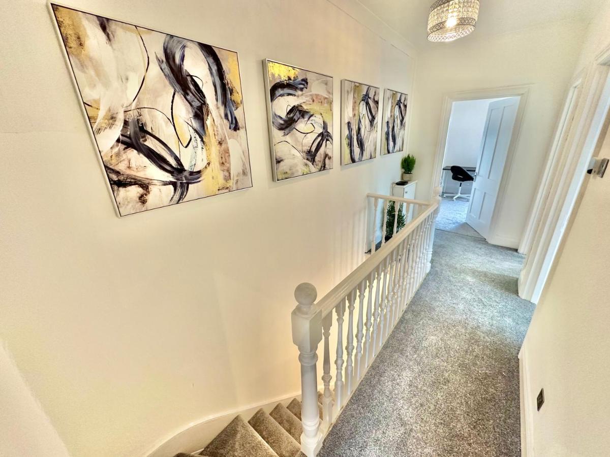 Chic Apartment In Central Bournemouth With Parking Eksteriør bilde